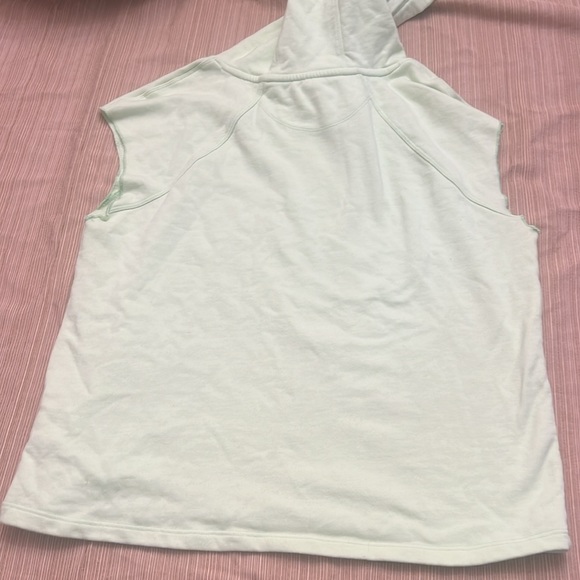 Calvin Klien sleeveless green neon stylish top actice performance top hood large - Picture 9 of 13